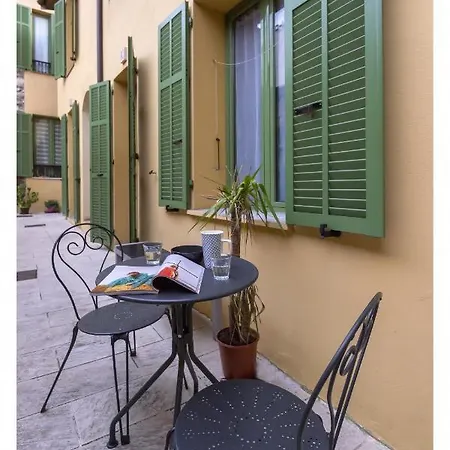 Quartier Liberation: Jolie 2pieces Sur Cours/wifi Apartment *